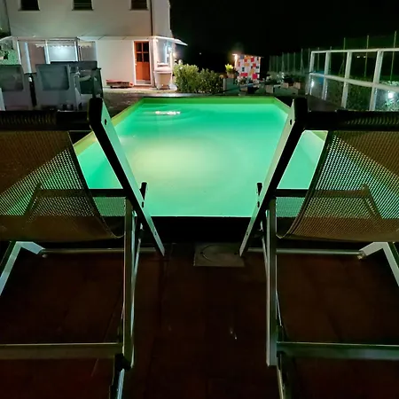 Green Bike Vintage Tuscany - Countryside Holiday Apartment With Pool Selvatelle Exterior photo