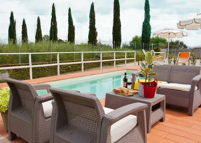 Green Bike Vintage Tuscany - Countryside Holiday Apartment With Pool